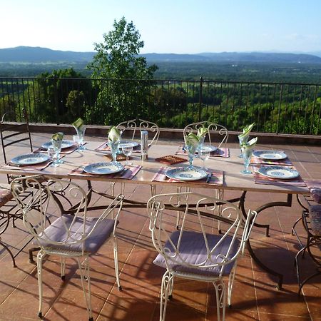 Bed And Breakfast La Maison De Nathalie Les Mayons Εξωτερικό φωτογραφία