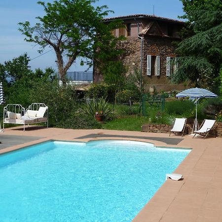 Bed And Breakfast La Maison De Nathalie Les Mayons Εξωτερικό φωτογραφία