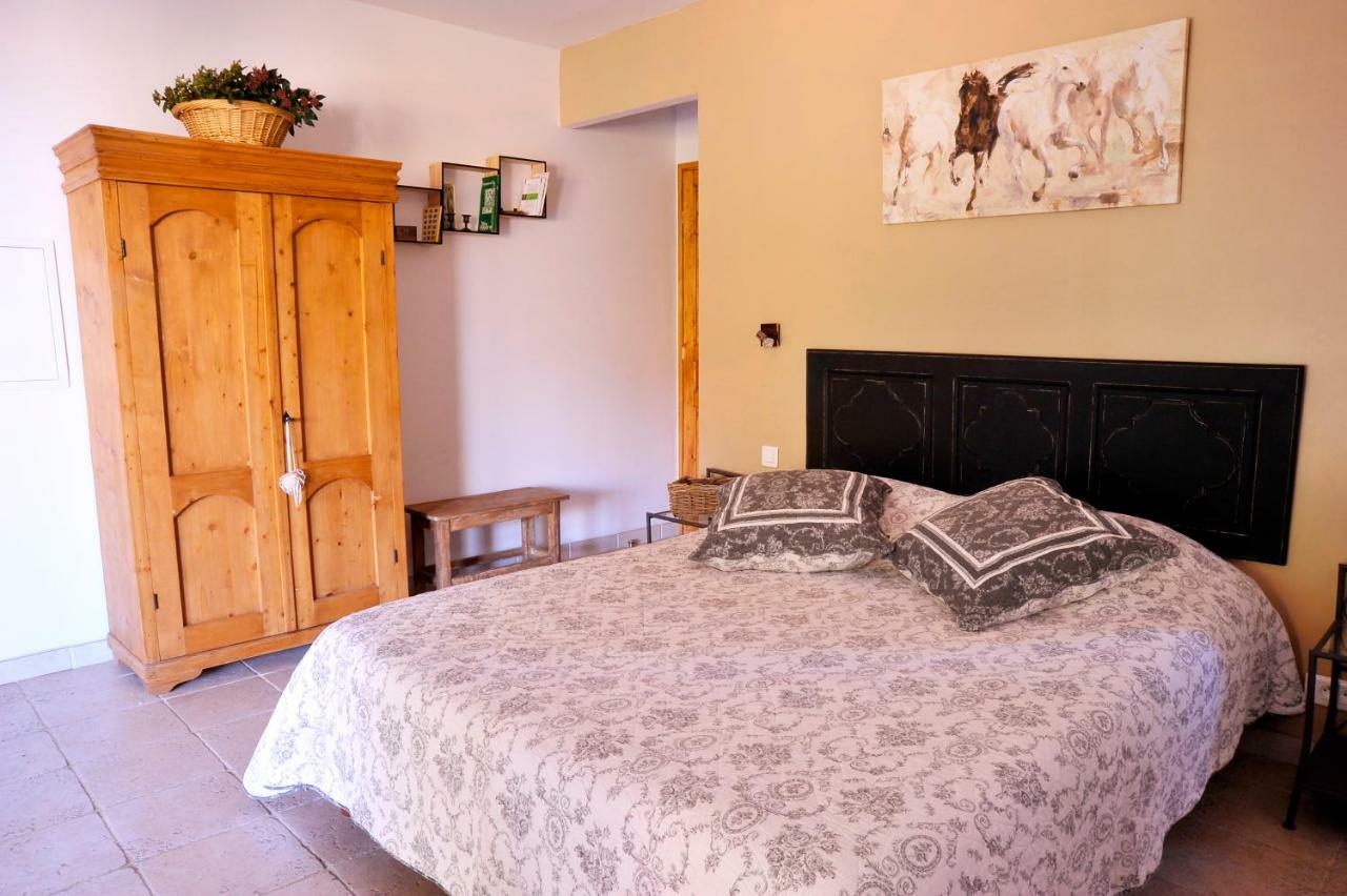 Bed And Breakfast La Maison De Nathalie Les Mayons Εξωτερικό φωτογραφία